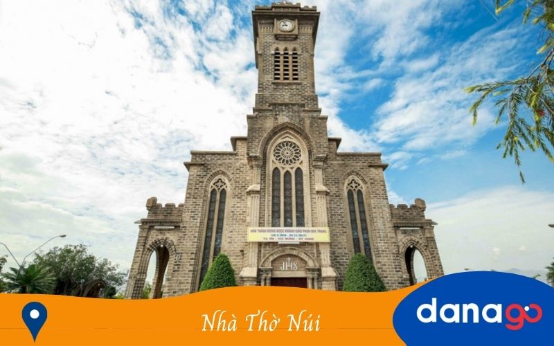 nhà thờ núi