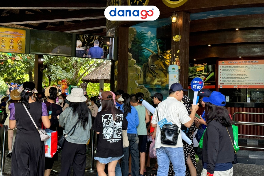 Kinh nghiệm du lịch Núi Thần Tài