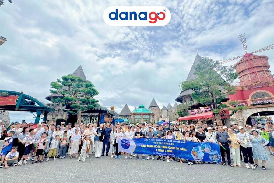 Đoàn khách của DANAGO tham quan Bà Nà Hills